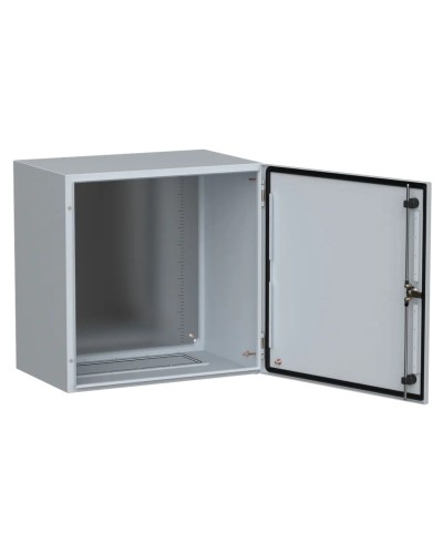 ЩМП-60.60.40 УХЛ1 IP66 600х600х400 TITAN 5 (TI5-10-N-060-060-040-66). Шкаф металлический с монтажной платой. IEK в Кызыле